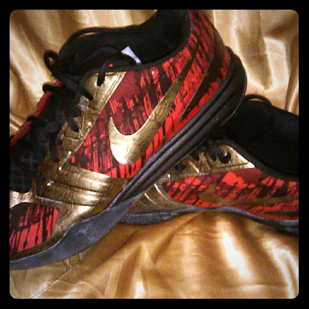 Nike Kobe KB Mentality "Iron Man's" size 11.5